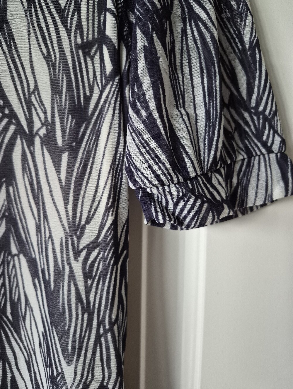 MEXX Abstract Pattern Short Sleeve Midi Dress - Excellent Condition - Women's⁸ L - Picture 5 of 7